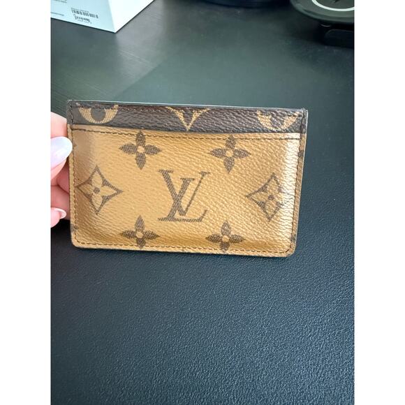Louis Vuitton Reverse Monogram Cardholder - Picture 1 of 9